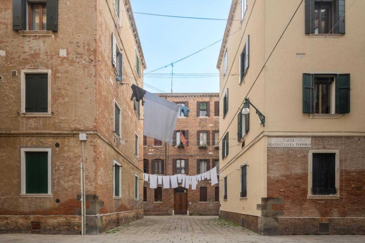 Tiepolo Apartment In The Biennale District R&R Veneza Exterior foto
